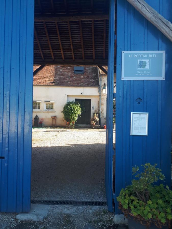 Le Portail Bleu Bed & Breakfast Châtres Exterior photo